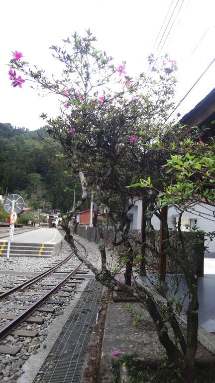 Zhongshan Hostel Fenchihu Exterior photo